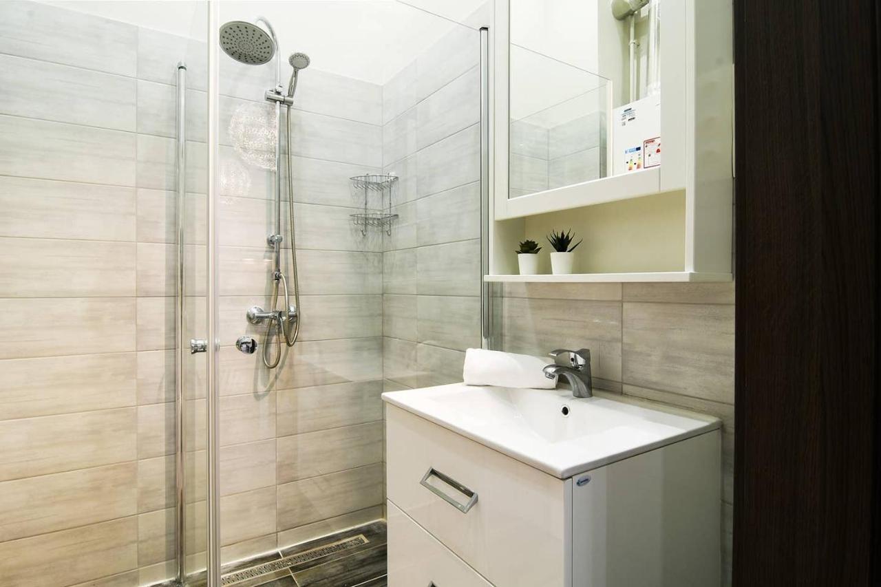 Ultra Central And Stylish Apartment With Ac Budapest Exterior photo